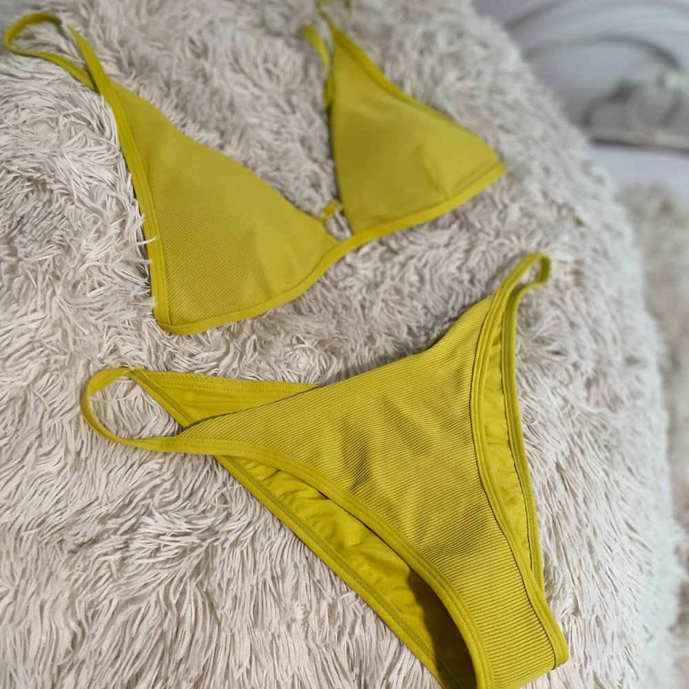 L*Space Millie Bikini Top in M & Bottom in L